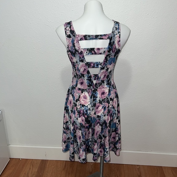 Paper Scissors Floral Dress Sz L - Picture 3 of 7